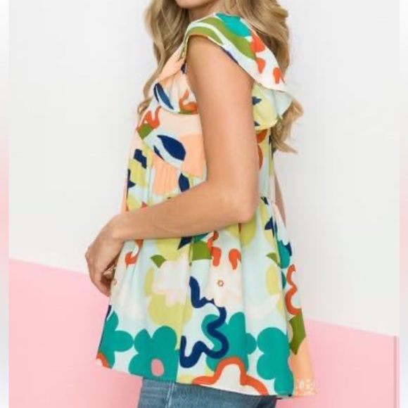 Multicolored babydoll style top. Size Large - Picture 2 of 6